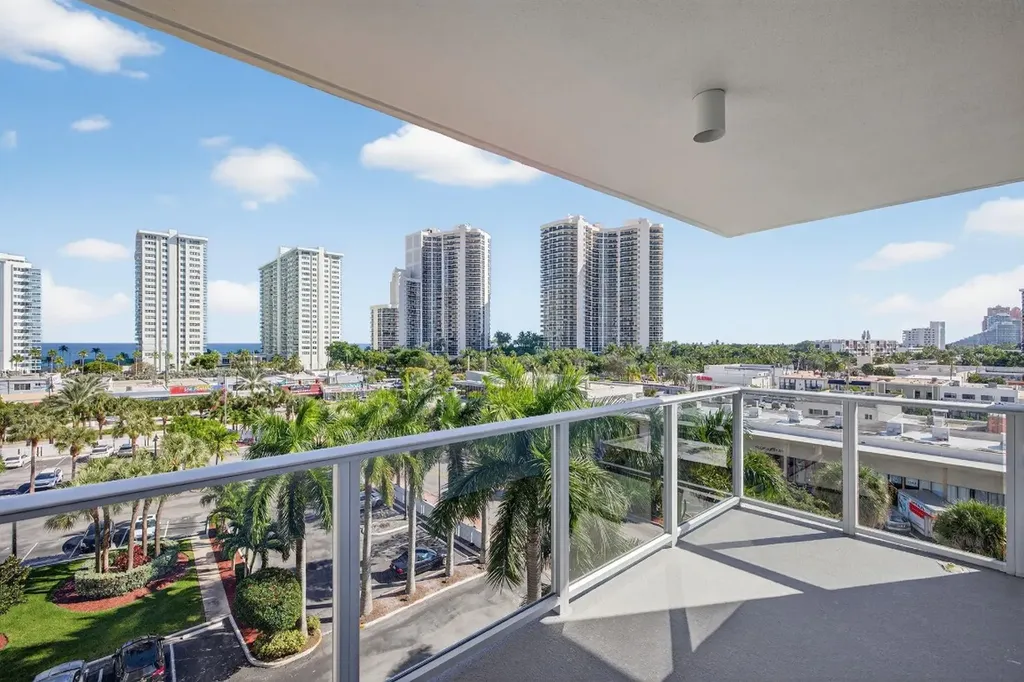 3333 NE 34th Street Fort Lauderdale FL 33308