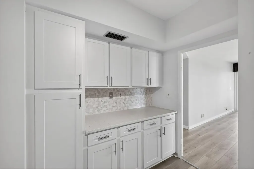 3333 NE 34th Street Fort Lauderdale FL 33308