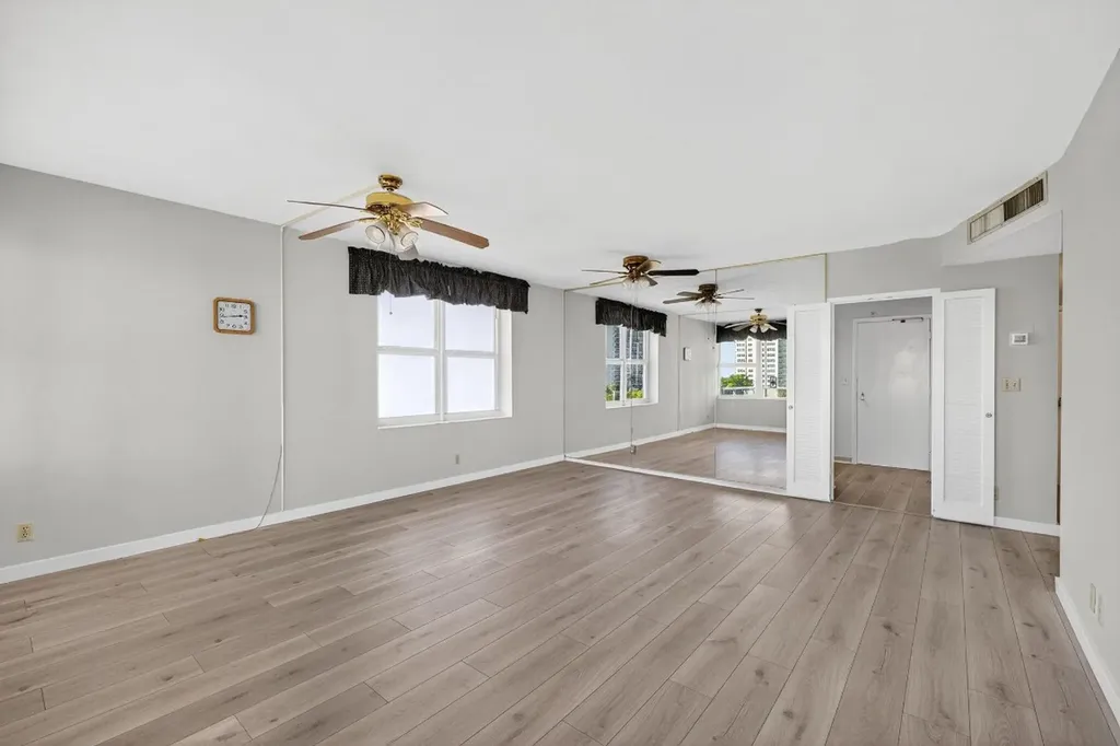3333 NE 34th Street Fort Lauderdale FL 33308