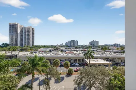 3333 NE 34th Street Fort Lauderdale FL 33308