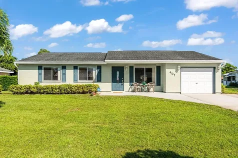 607 SW Everett Court Port St Lucie FL 34953
