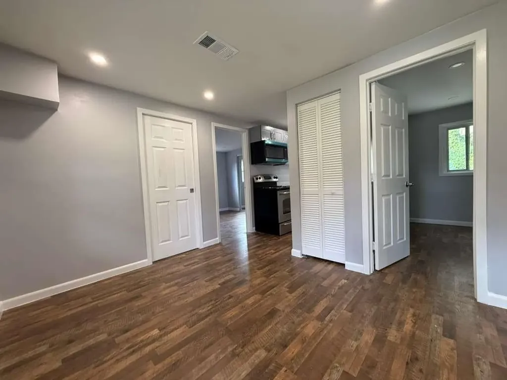 4265 SW 62nd Avenue Davie FL 33314