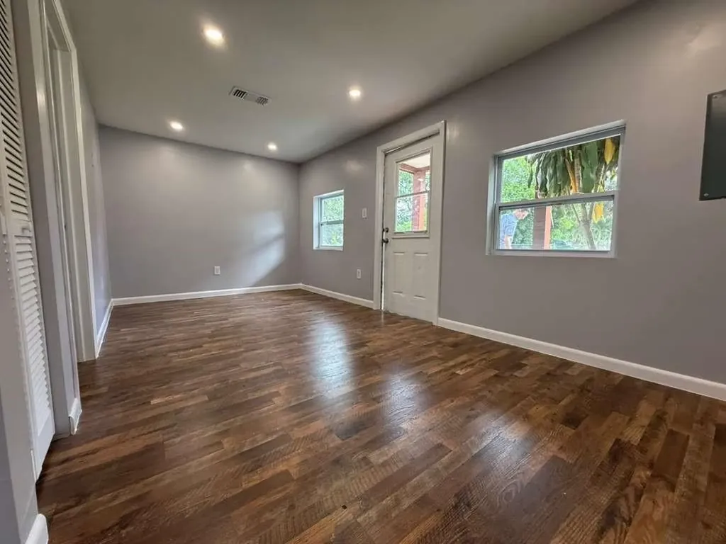 4265 SW 62nd Avenue Davie FL 33314