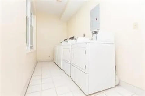 326 Harrison Street Hollywood FL 33019