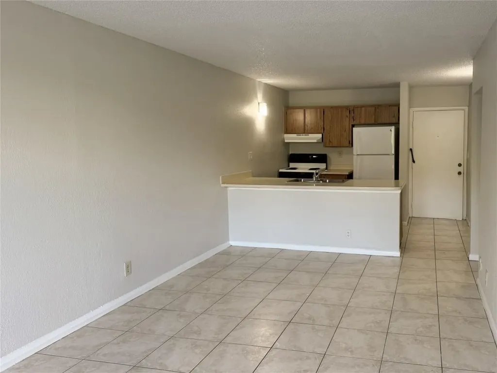 2771 Riverside Drive Coral Springs FL 33065
