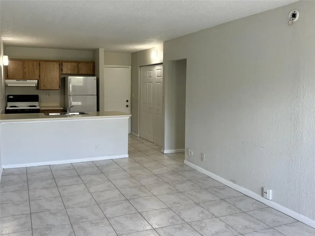 2771 Riverside Drive Coral Springs FL 33065