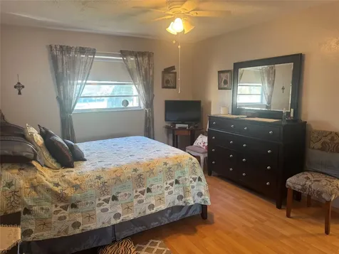 3940 NW 42 Avenue Lauderdale Lakes FL 33319