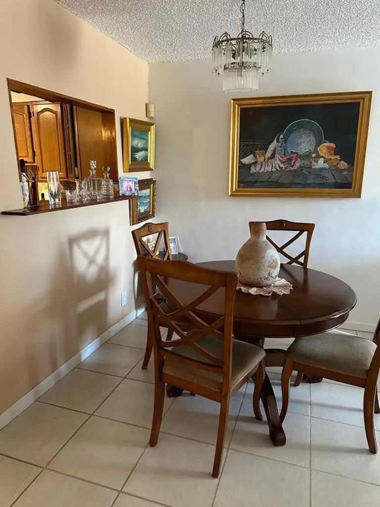 2821 NE N Miami Beach Boulevard North Miami Beach FL 33160