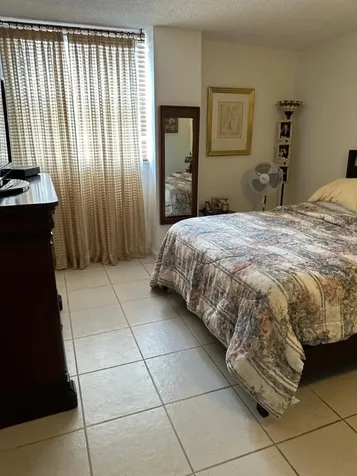 2821 NE N Miami Beach Boulevard North Miami Beach FL 33160