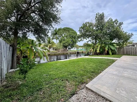 1871 NW 31st Court Oakland Park FL 33309