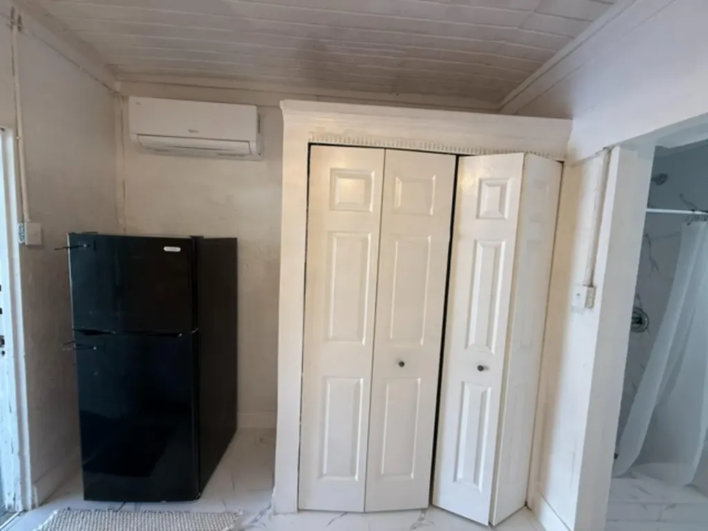 408 SW 68th Avenue Pembroke Pines FL 33023