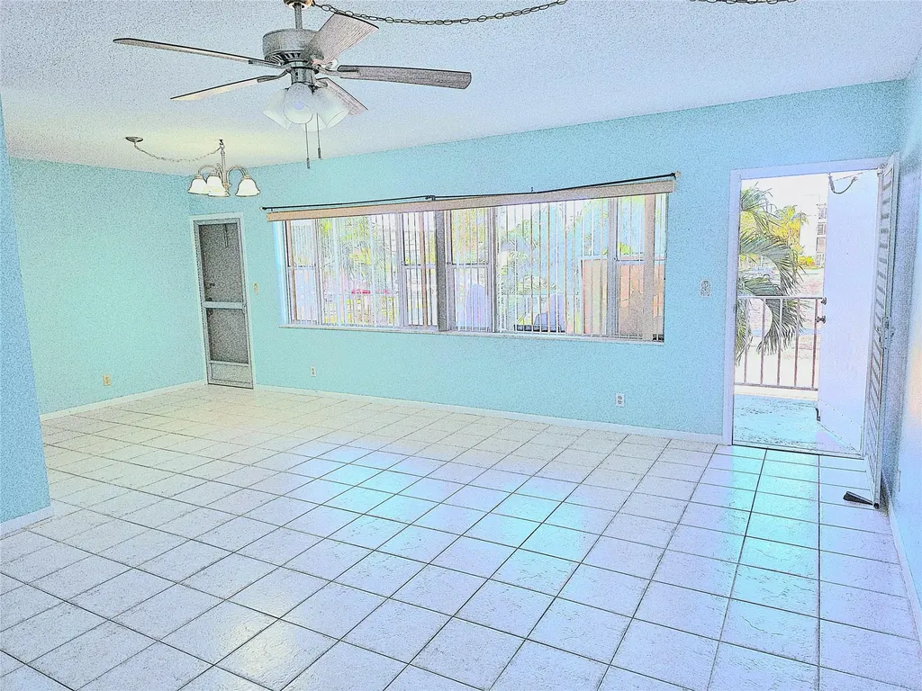 3200 NE 7th Court Pompano Beach FL 33062