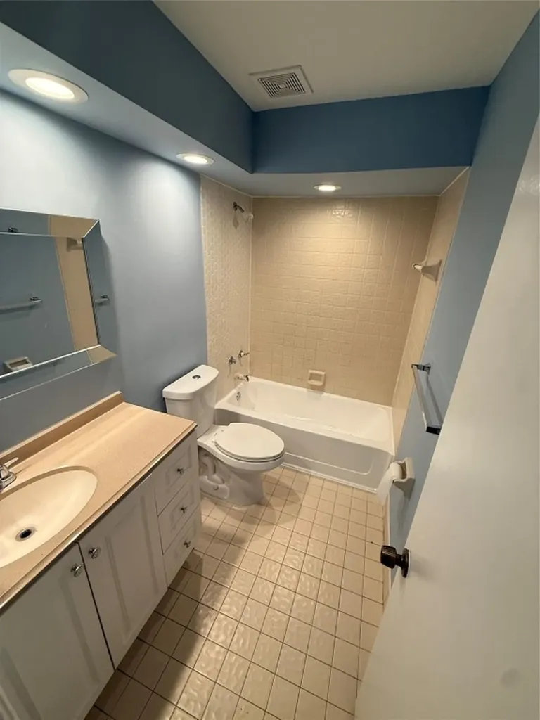 2501 NW 56th Avenue Fort Lauderdale FL 33313