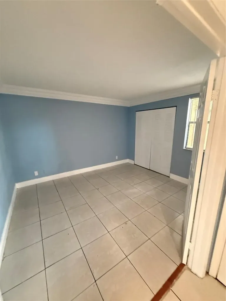 2501 NW 56th Avenue Fort Lauderdale FL 33313