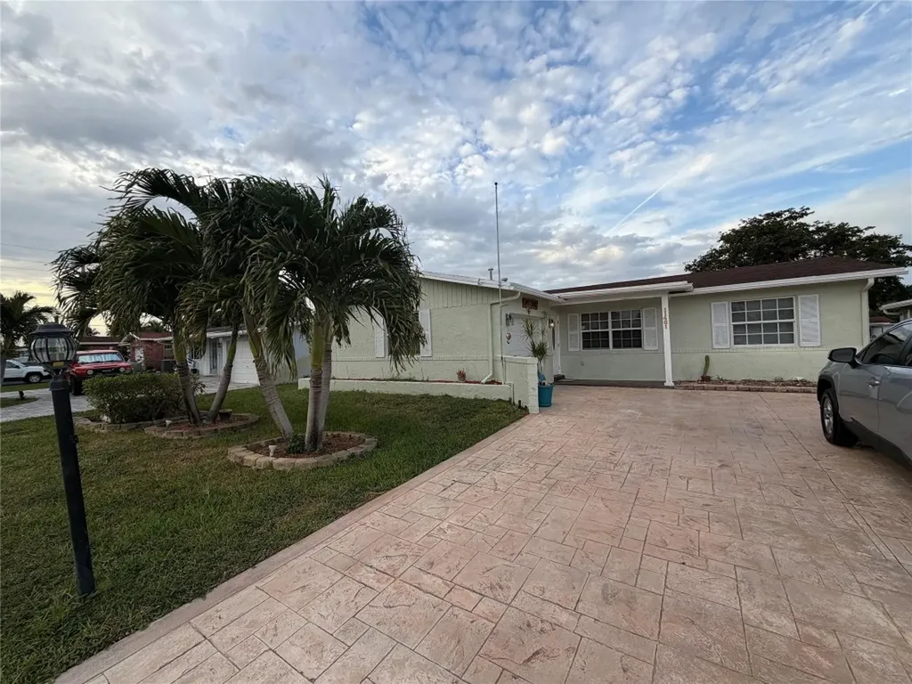 11461 NW 31st Place Sunrise FL 33323