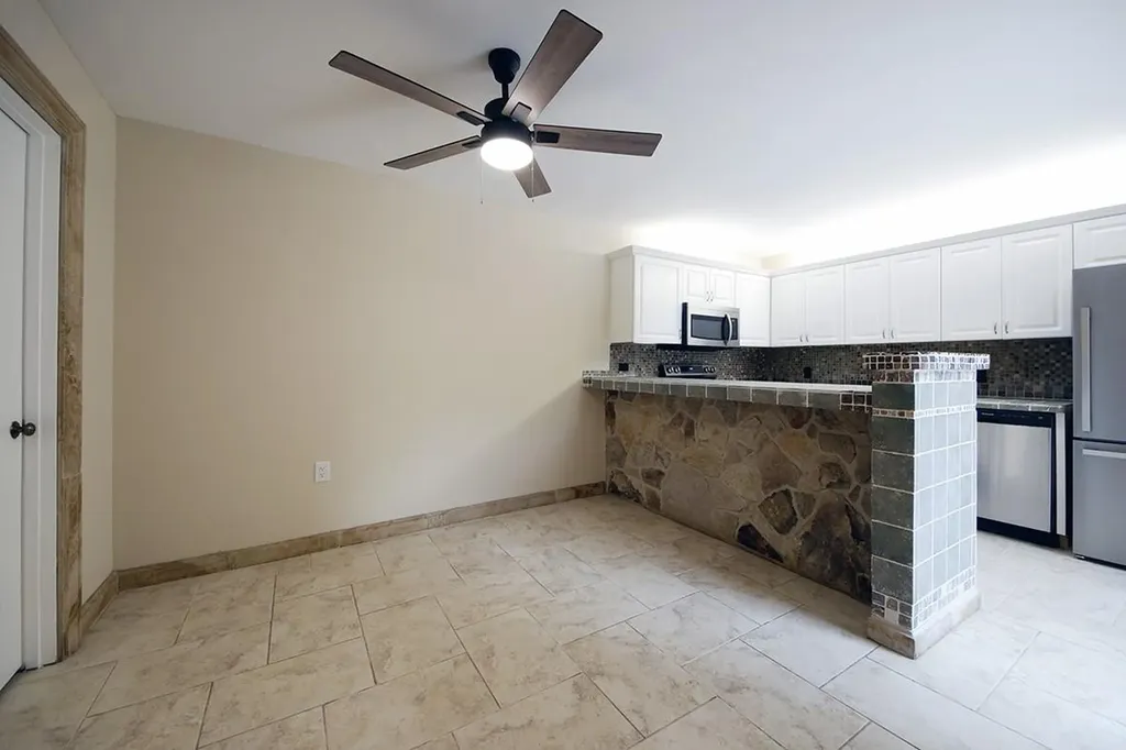 1700 Embassy Drive West Palm Beach FL 33401