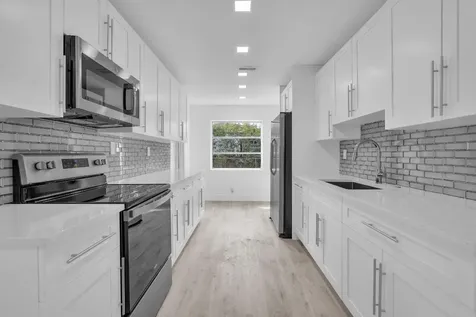 4911 NW 16th Street Lauderhill FL 33313