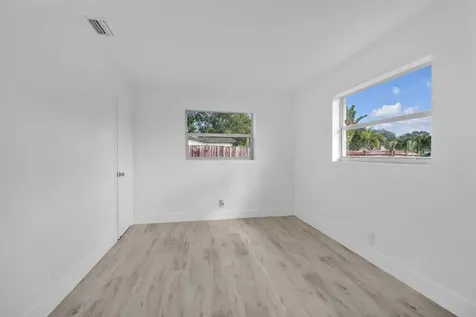 4911 NW 16th Street Lauderhill FL 33313