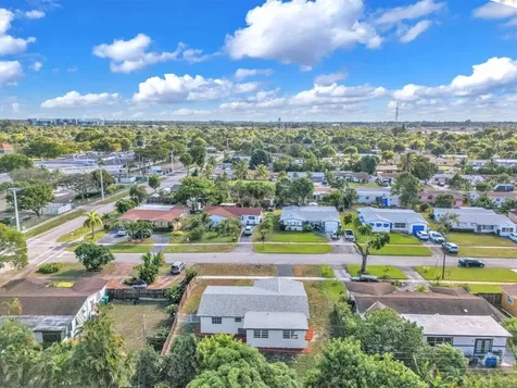 4911 NW 16th Street Lauderhill FL 33313