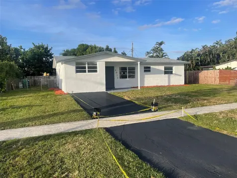 4911 NW 16th Street Lauderhill FL 33313