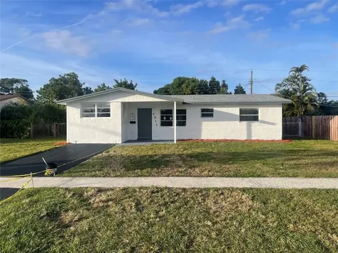 4911 NW 16th Street Lauderhill FL 33313
