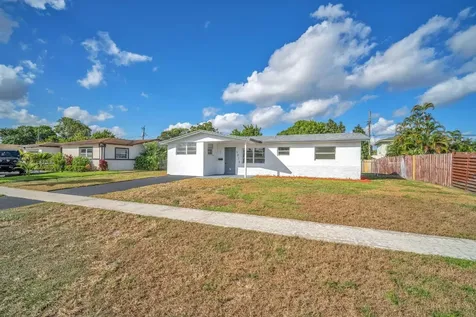 4911 NW 16th Street Lauderhill FL 33313
