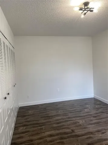 228 Lakeside Circle Sunrise FL 33326