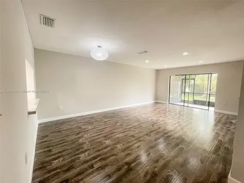 228 Lakeside Circle Sunrise FL 33326
