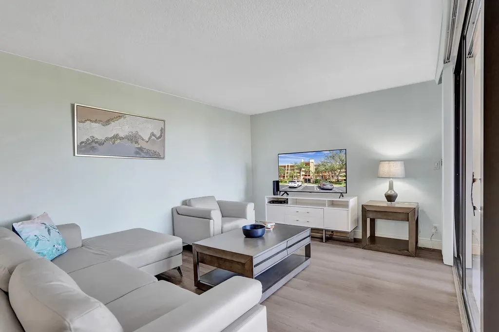 955 Dotterel Road Delray Beach FL 33444