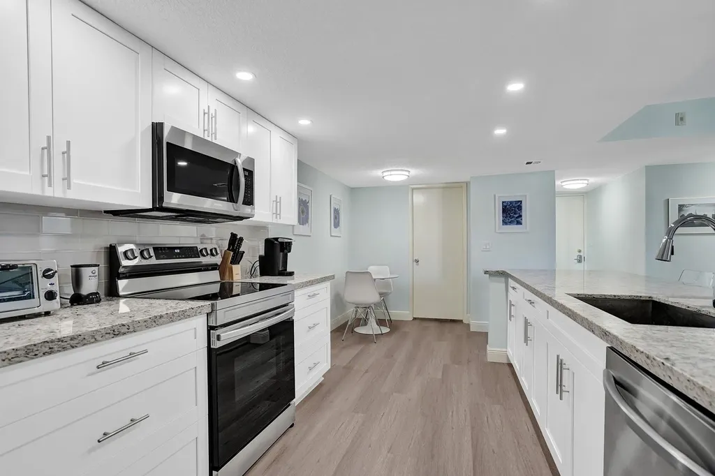 955 Dotterel Road Delray Beach FL 33444