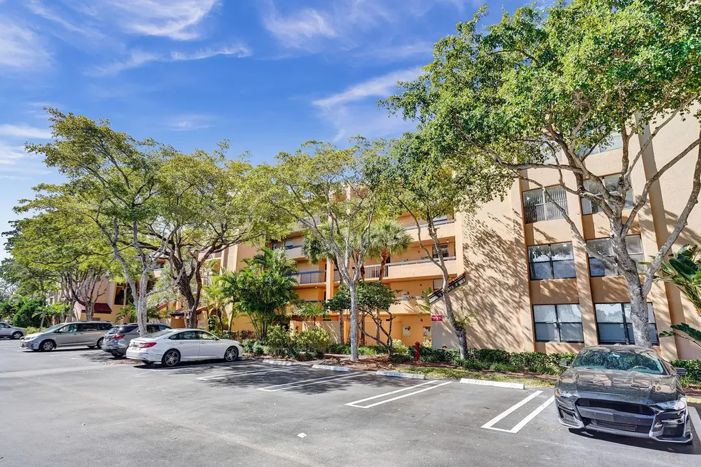 955 Dotterel Road Delray Beach FL 33444