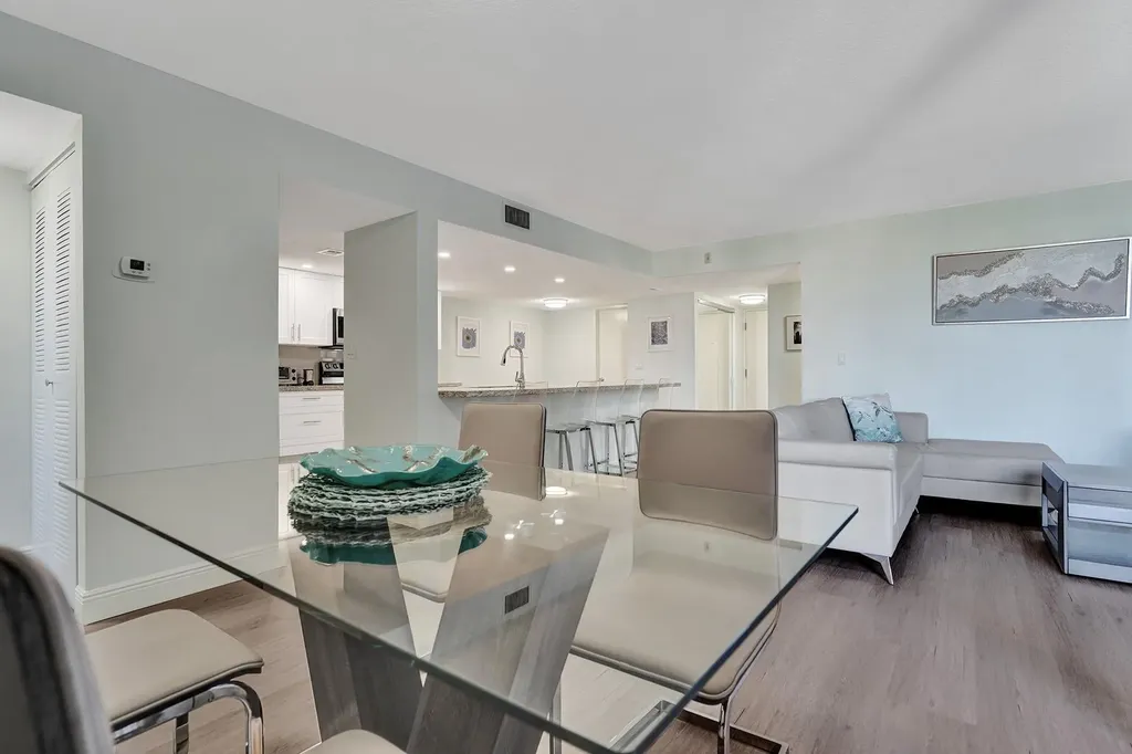 955 Dotterel Road Delray Beach FL 33444