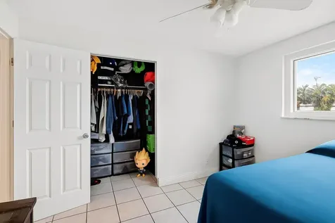 1910 SW 98th Terrace Miramar FL 33025