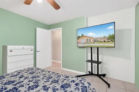 1910 SW 98th Terrace Miramar FL 33025