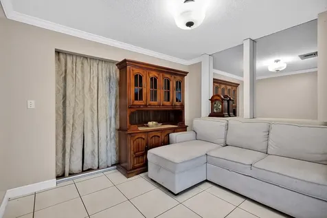 1910 SW 98th Terrace Miramar FL 33025