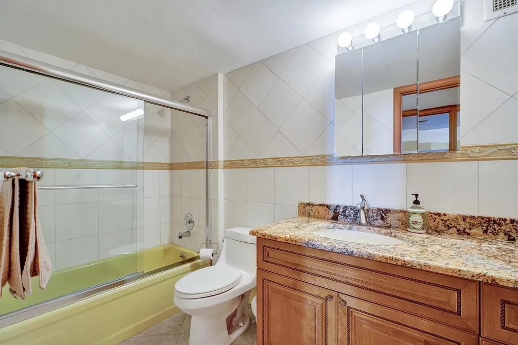 1000 S Ocean Boulevard Pompano Beach FL 33062