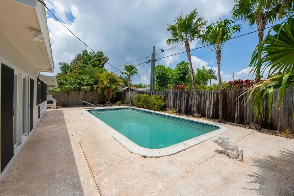 1623 NE 20th Street Fort Lauderdale FL 33305