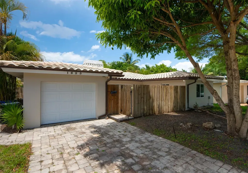 1623 NE 20th Street Fort Lauderdale FL 33305