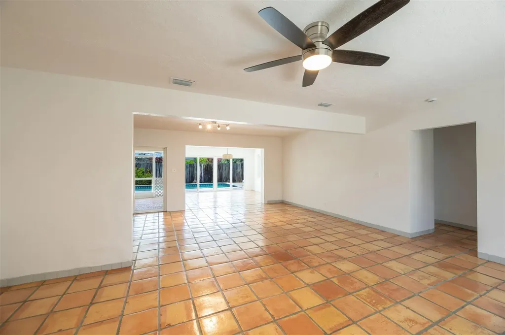 1623 NE 20th Street Fort Lauderdale FL 33305