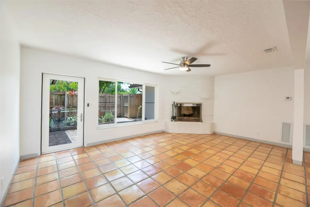 1623 NE 20th Street Fort Lauderdale FL 33305