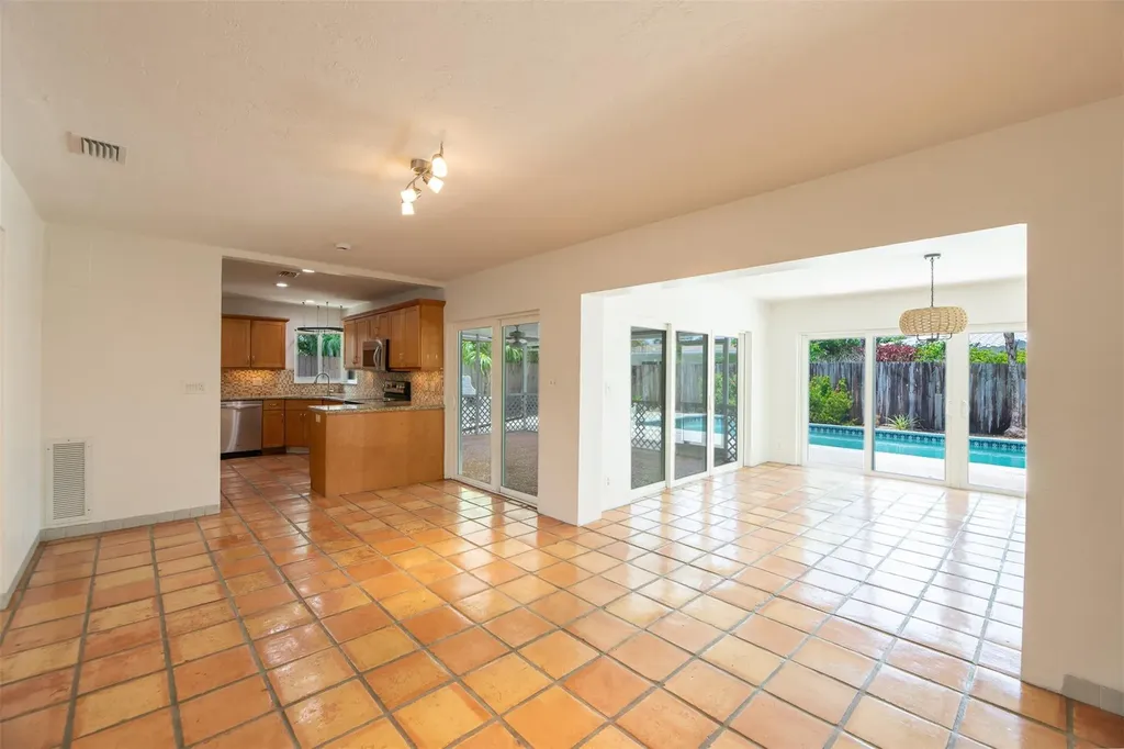 1623 NE 20th Street Fort Lauderdale FL 33305