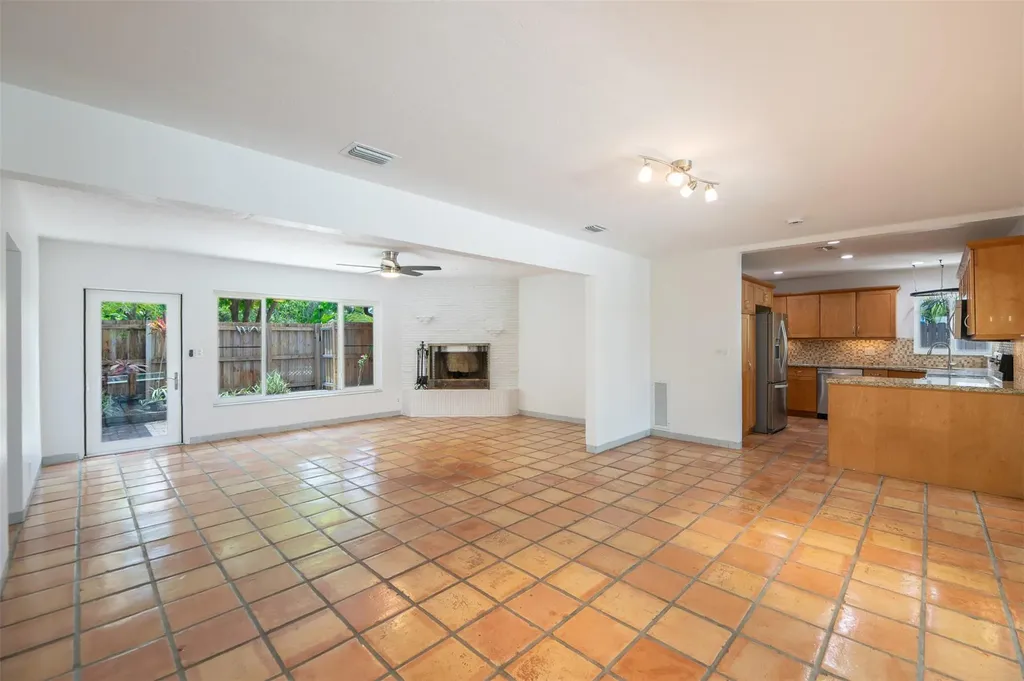 1623 NE 20th Street Fort Lauderdale FL 33305