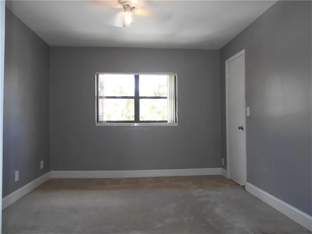 4014 NW 87th Avenue Sunrise FL 33351