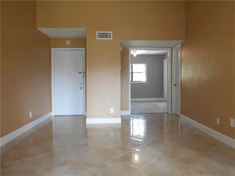 4014 NW 87th Avenue Sunrise FL 33351