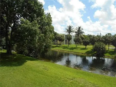 4014 NW 87th Avenue Sunrise FL 33351