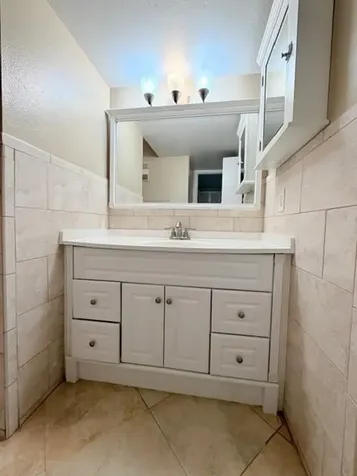 4014 NW 87th Avenue Sunrise FL 33351