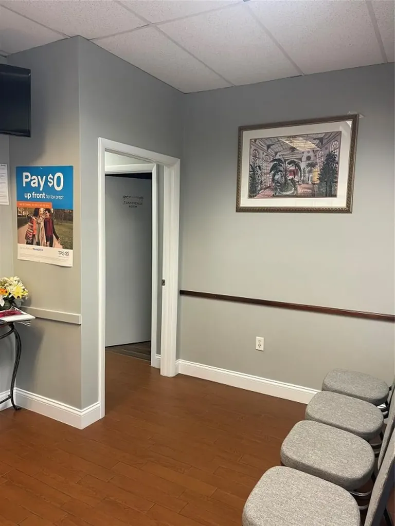 4855 W Hillsboro B-1 Coconut Creek FL 33073