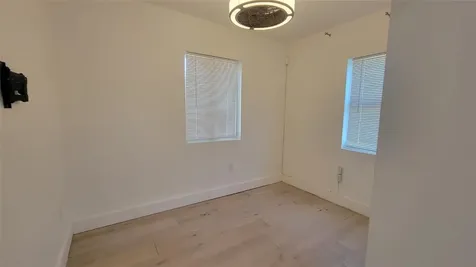 512 NW 15th Terrace Fort Lauderdale FL 33311