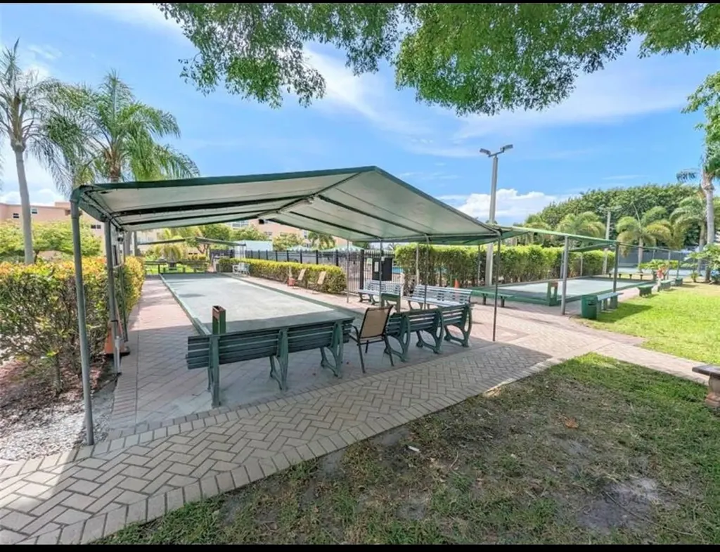 2615 NE 3rd Court Boynton Beach FL 33435