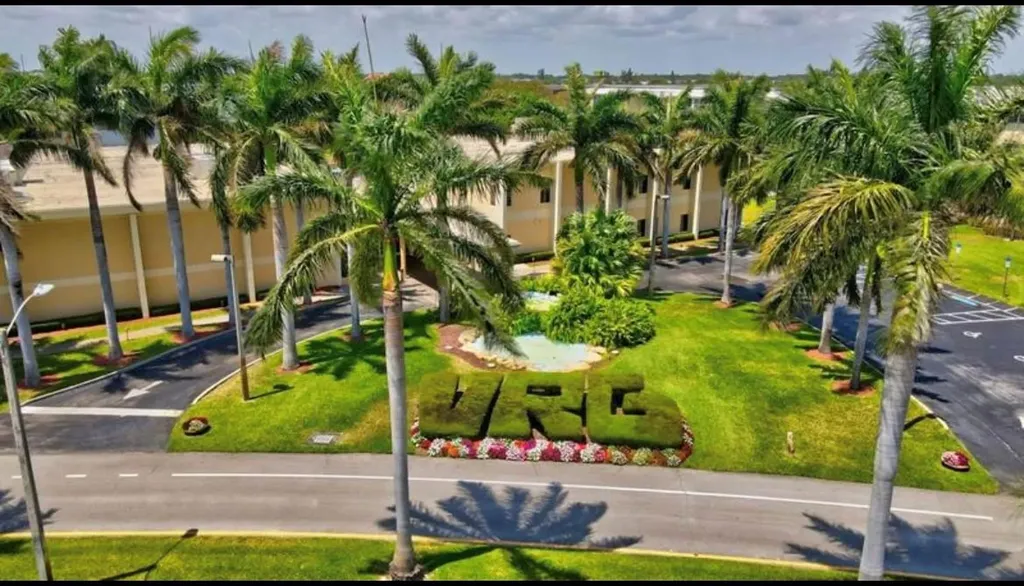 2615 NE 3rd Court Boynton Beach FL 33435
